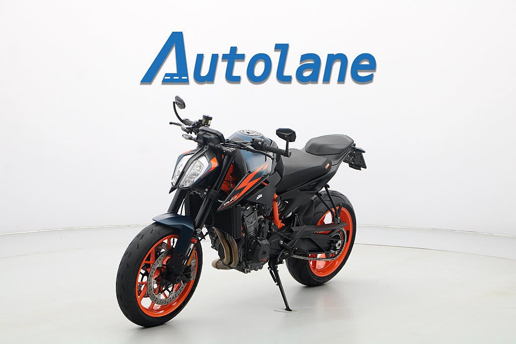 KTM 890 Duke R Sc-Project ** FRI HEMKÖRNING