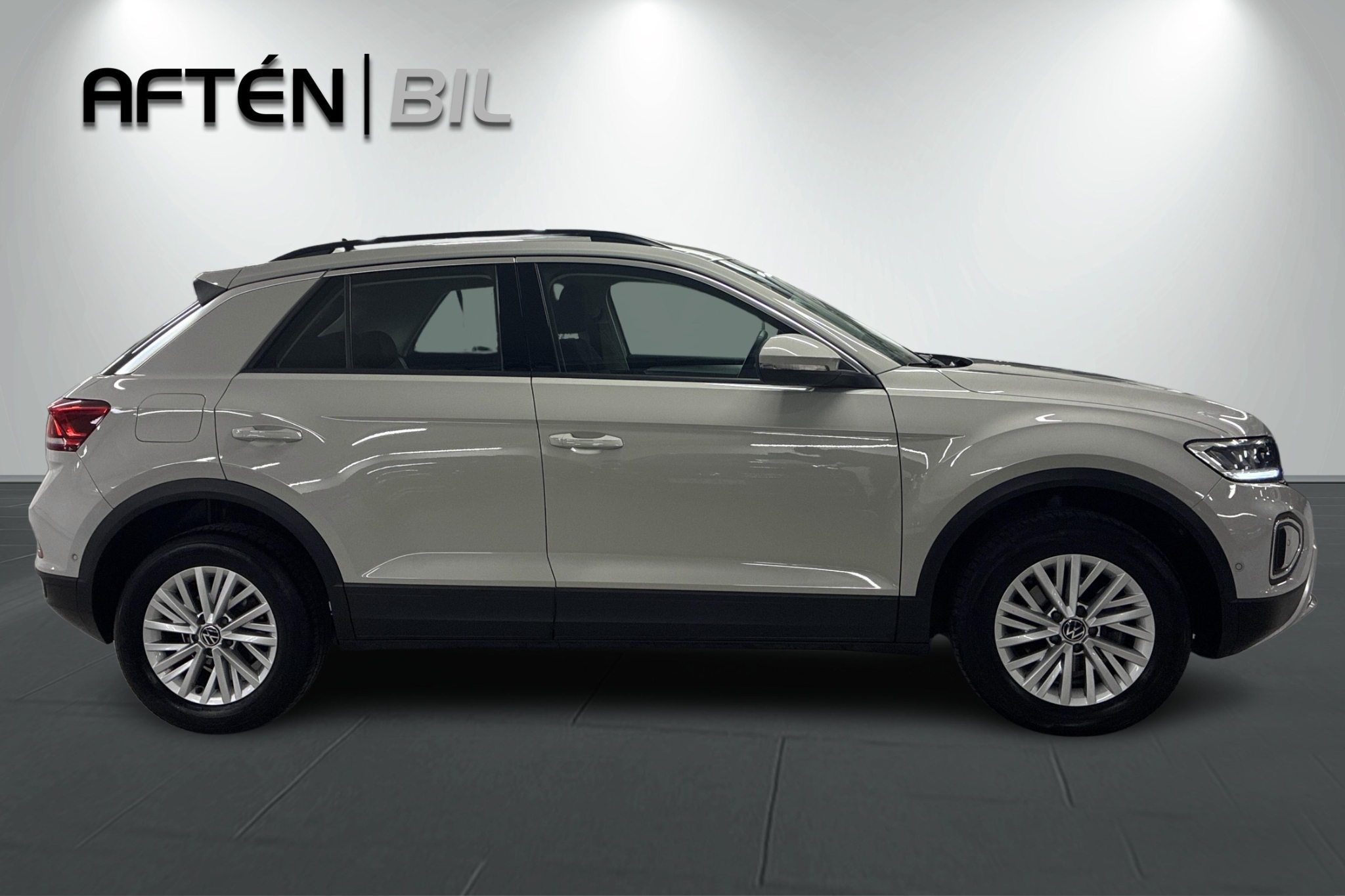 Volkswagen T-Roc 1.5 TSI DSG Backkamera 2023, bild 6/10
