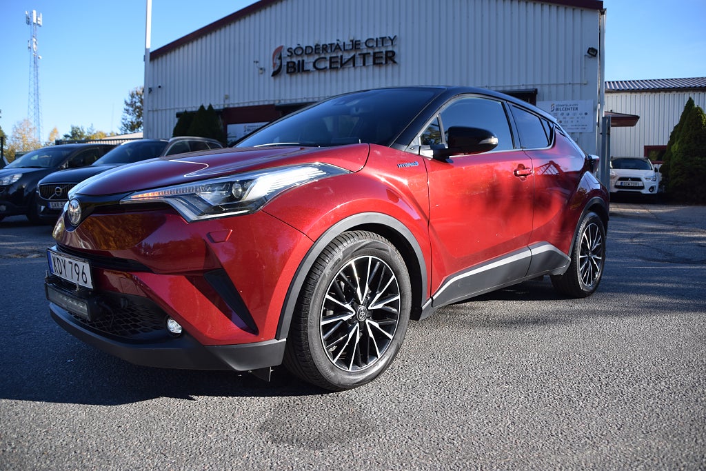 Toyota C-HR Hybrid  Executive Euro 6 Carplay B-Kamera Skinn