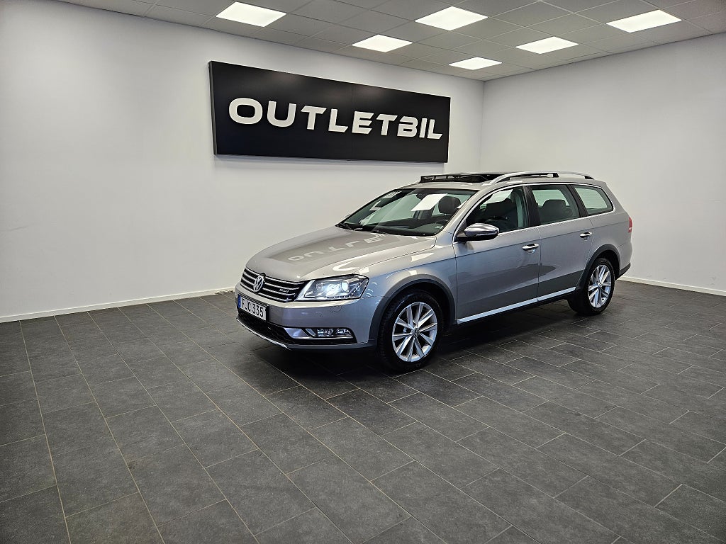 Volkswagen Passat Alltrack 2.0 TDI 177hk 4Motion 4x4 Panorama Läder Värmare Drag
