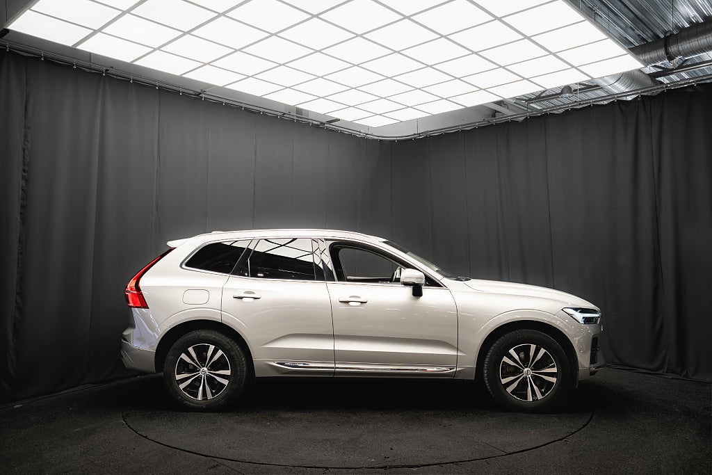 Volvo XC60 Recharge II T6 AWD PANO DRAG 360° 95.5% GOOGLE MOMS