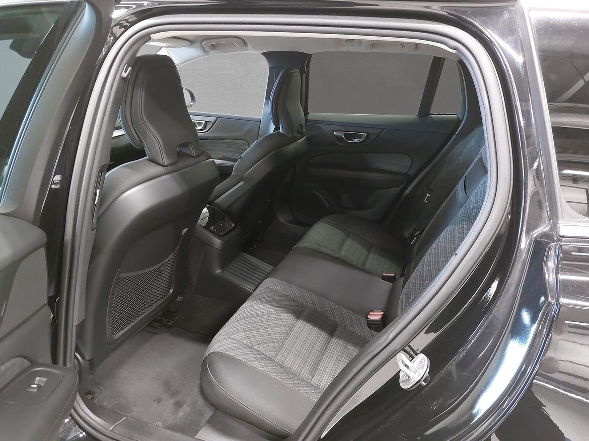 Volvo V60 Recharge T6 Core Edition 2023, bild 6/29