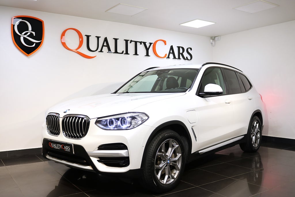 BMW X3 xDrive30e xLine / Drag/ Navi/ Park Assist/ Sv-såld