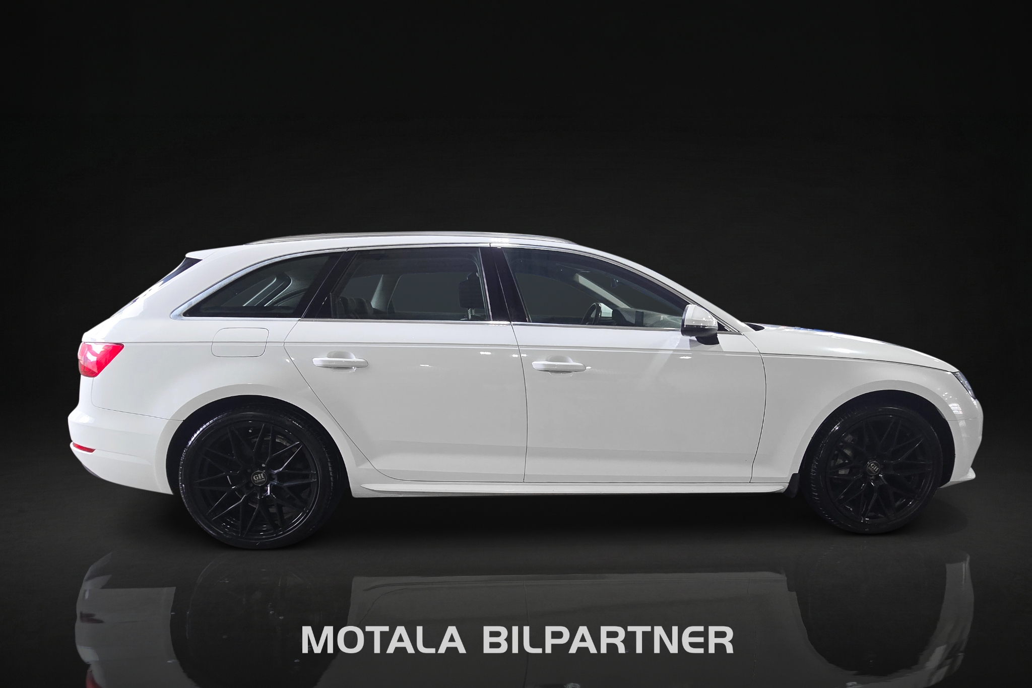 Audi A4 2.0 TDI 190 Q 2017, bild 6/48