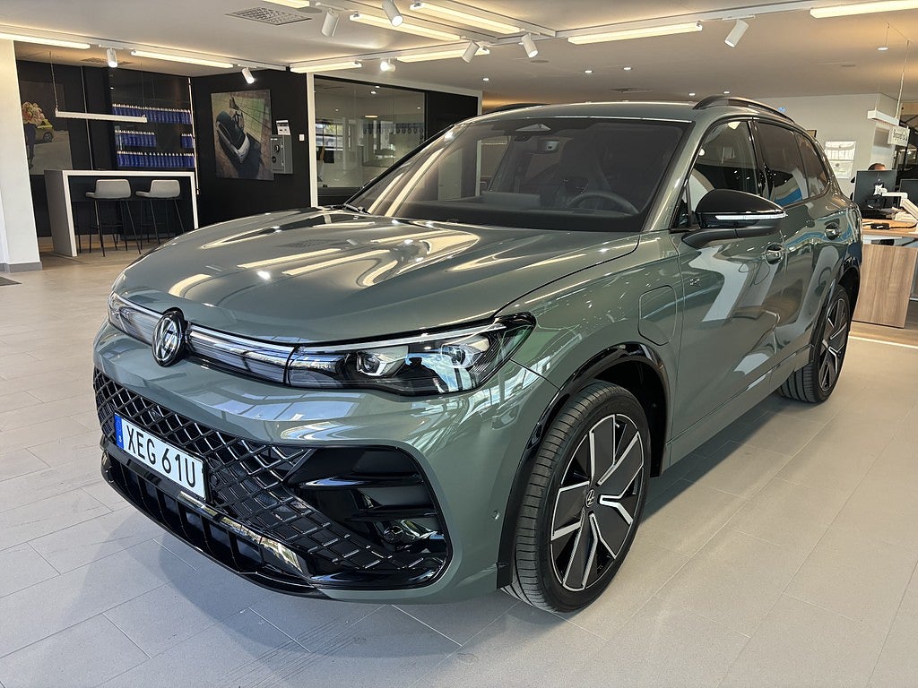Volkswagen Tiguan eHybrid R-Line-Edition 4595kr/mån MAJ ERBJUDANDE