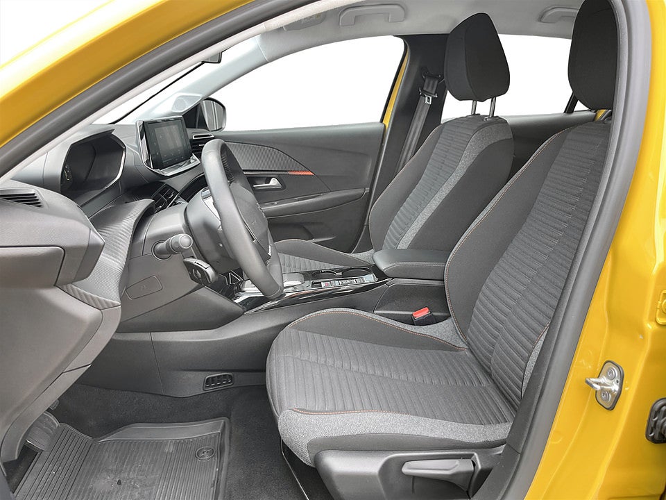 Bild på Peugeot E-208 Active 50 kWh 136hk CARPLAY BACKSENSORER