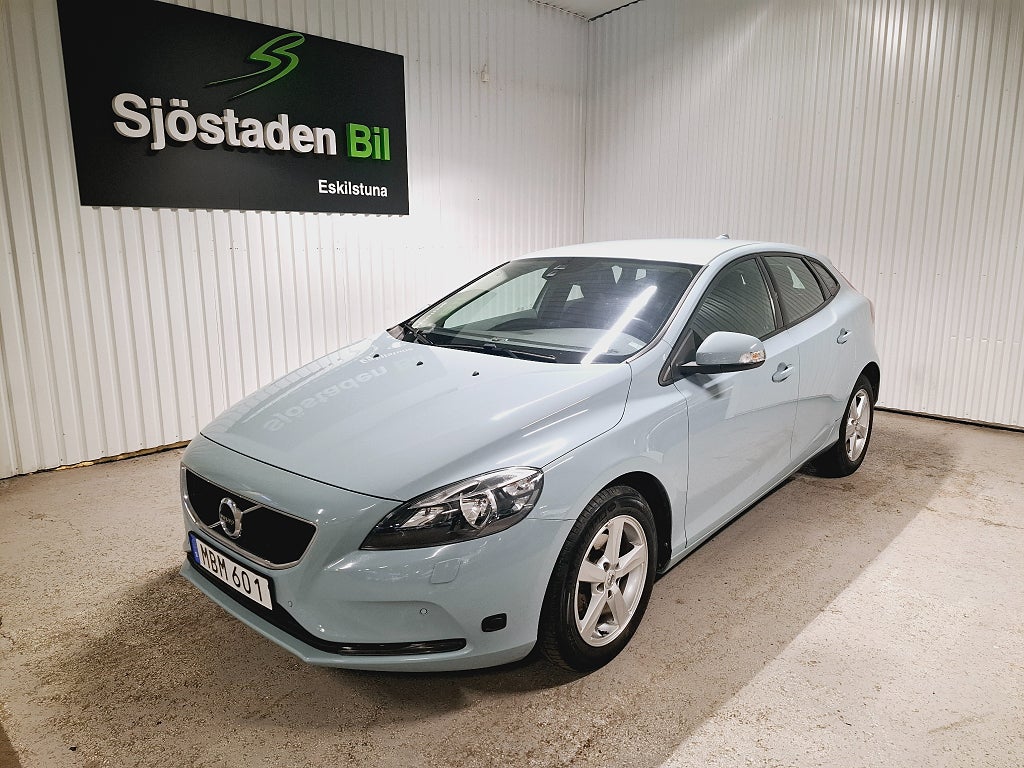 Volvo V40 D2 Värmare PDC Bluetooth 4,95% Ränta