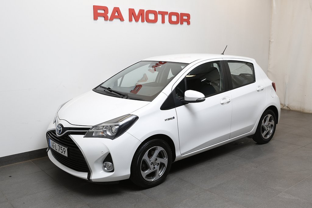 Toyota Yaris Hybrid e-CVT 101hk Active 5D Kamera P-sensorer 2015