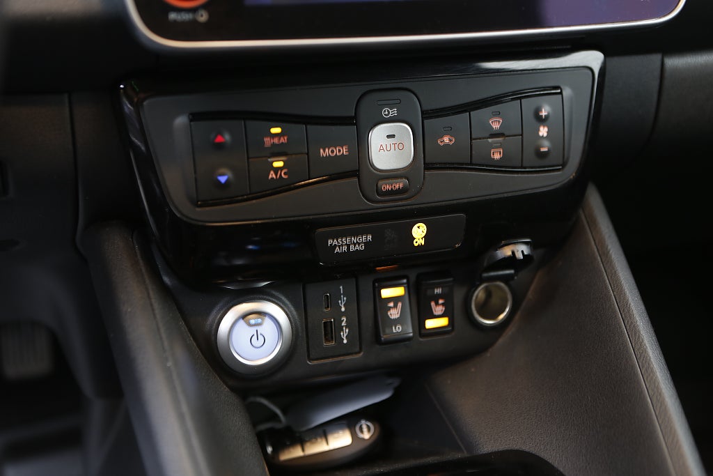 Nissan Leaf e+  Tekna 59 kWh 360° BOSE Skinn Leasbar