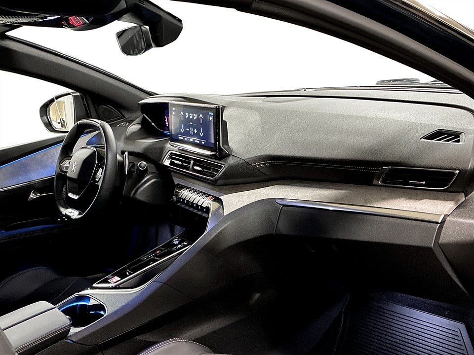 Bild på Peugeot 3008 GT 1.2 PT 130hk Aut B-KAMERA CARPLAY