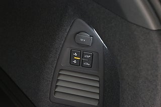 SUV Volkswagen Touareg 17 av 30