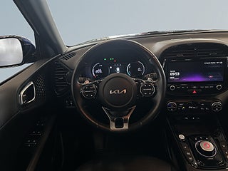 Kia Soul e- 64 kWh S&V-hjul/Kamera/Carplay/Keyless/H/K/Rattvärme – bild 9
