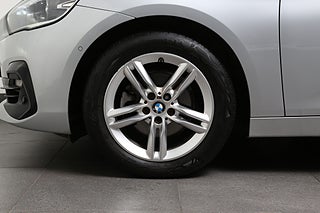 Minibuss BMW 218i 22 av 26