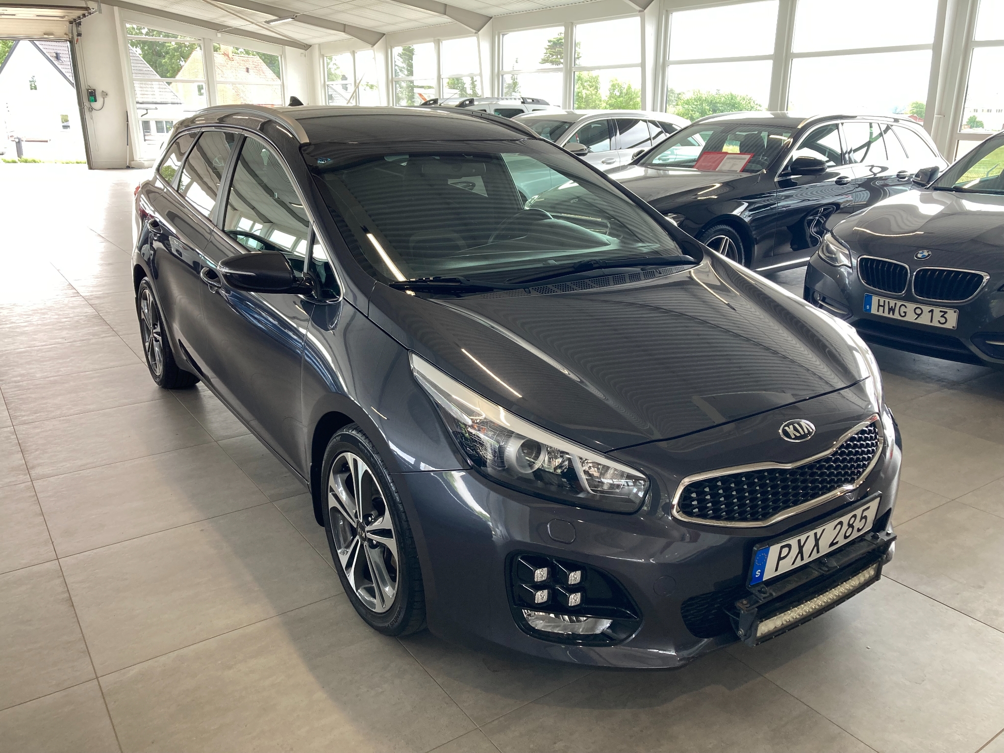 Kia Ceed 2018, bild 2/31