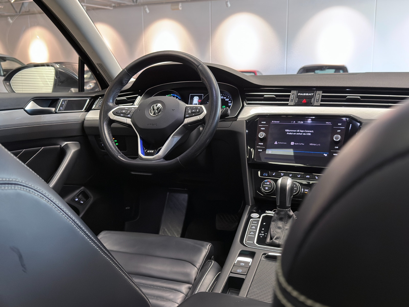 Volkswagen Passat Sportscombi GTE 1.4 TSI 218hk |Drag|Pano|Läderpaket 2020 - miniatyr 19