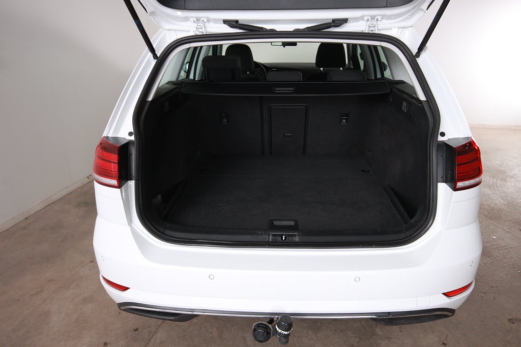 Volkswagen Golf 2020 - miniatyr 3