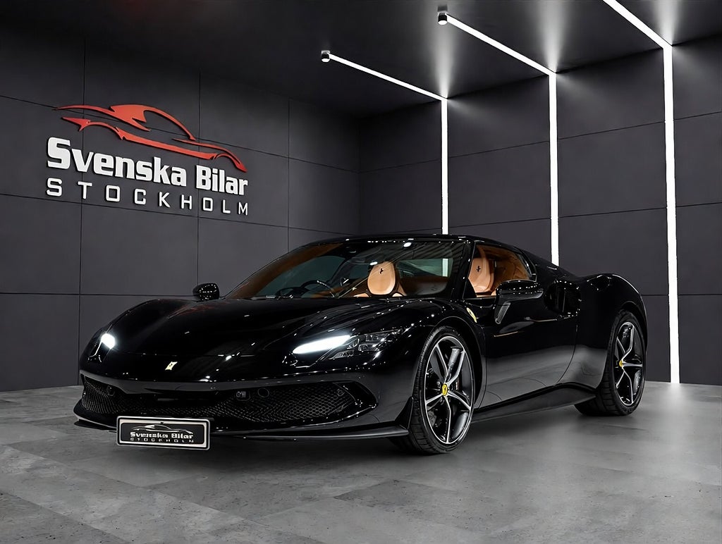 Ferrari 296 GTB + Hybrid F1 DCT 829hk /PASSENGER DISPLAY /CARBON