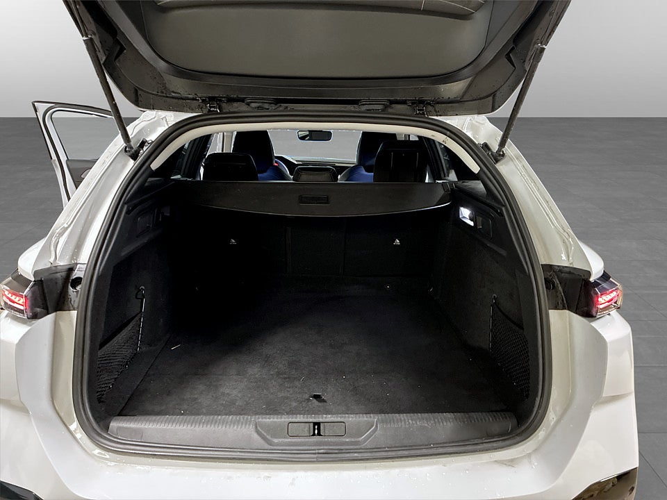 Bild på Peugeot 308 sw Allure Hybrid 145hk Aut B-KAMERA CARPLAY