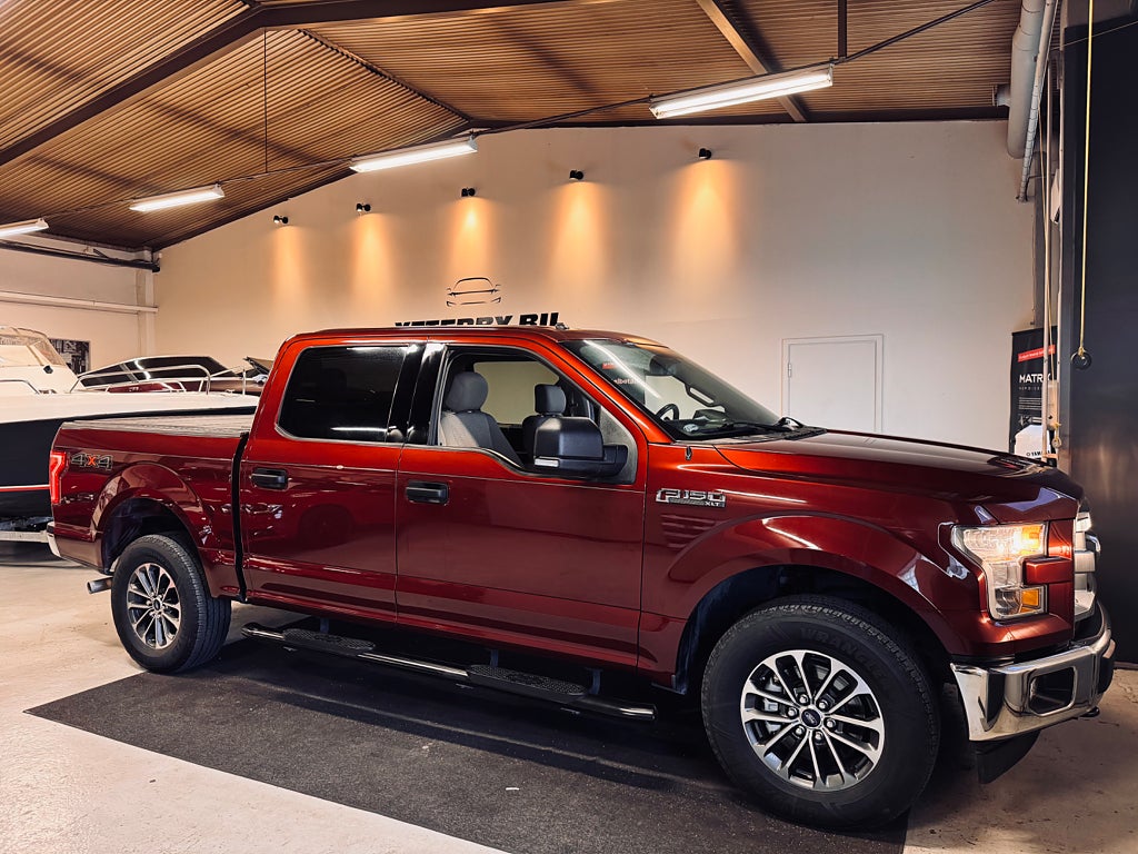 Ford F-150 SuperCrew 5.0 V8 Ti-VCT FFV 4x4 SelectShift XLT SONY