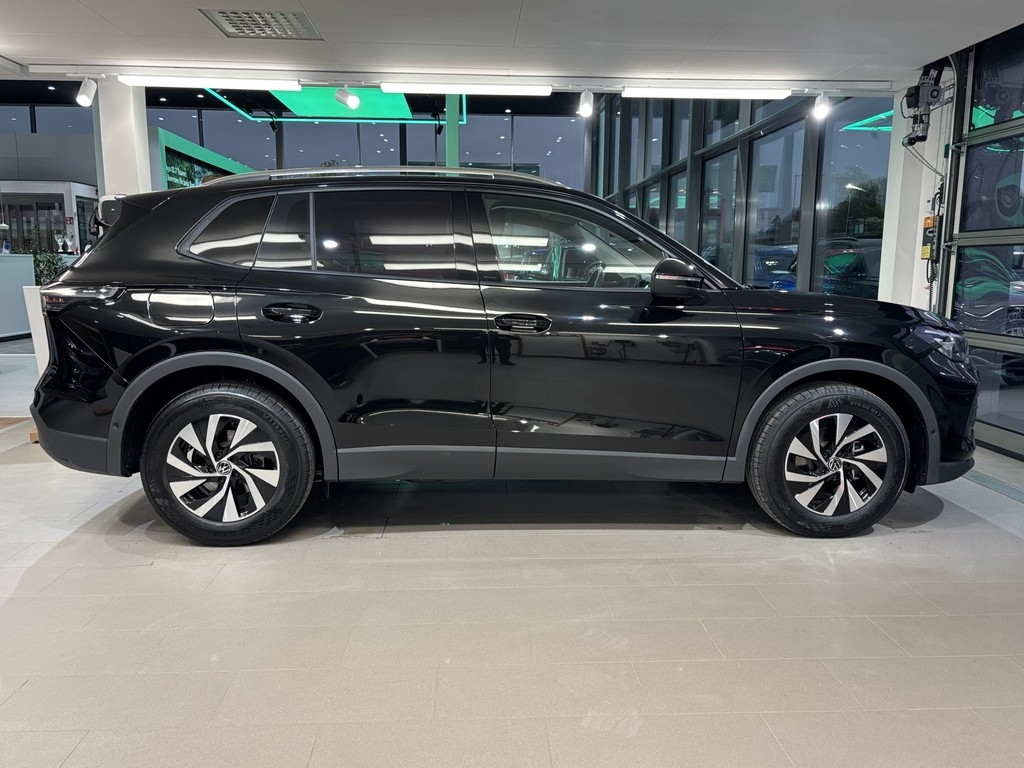 Volkswagen Tiguan 1.5 eTSI 150 hk DSG 2026, bild 4/55