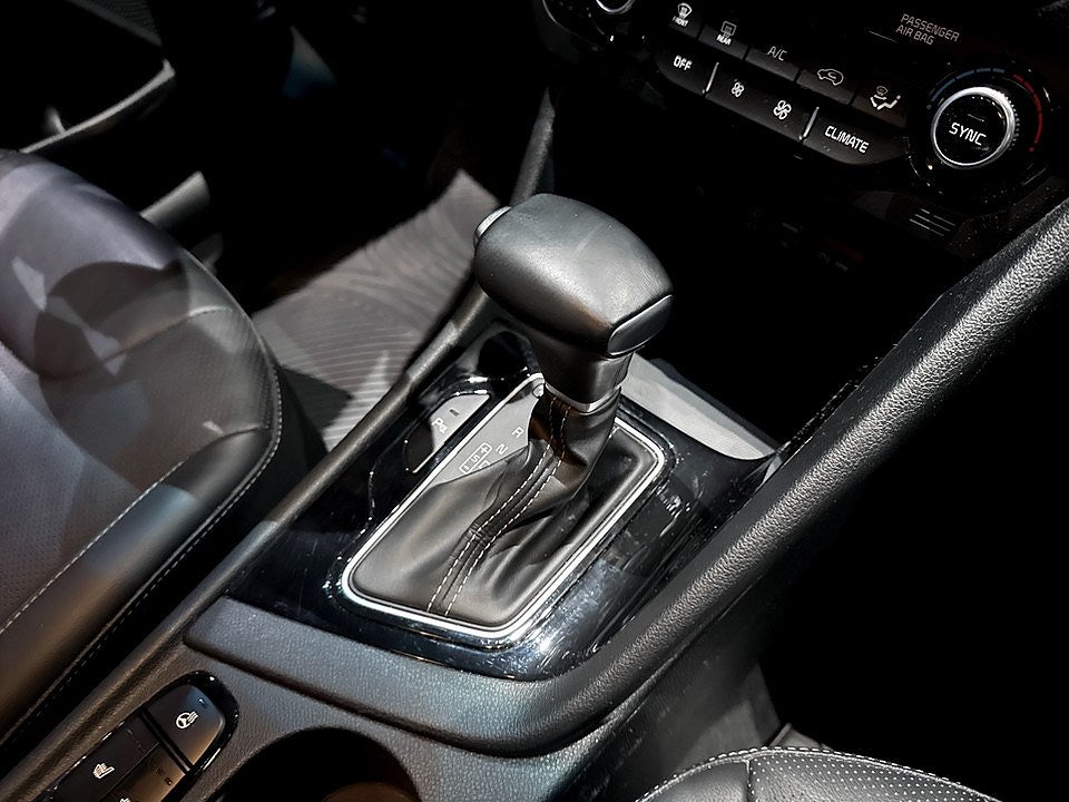 Bild på Kia Niro Advance Plus Hybrid 141hk Aut - ELSTOL,B-KAMERA