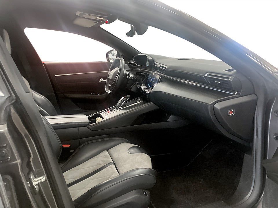 Bild på Peugeot 508 SW GT PHEV 225hk Aut B-KAMERA CARPLAY ELSTOL