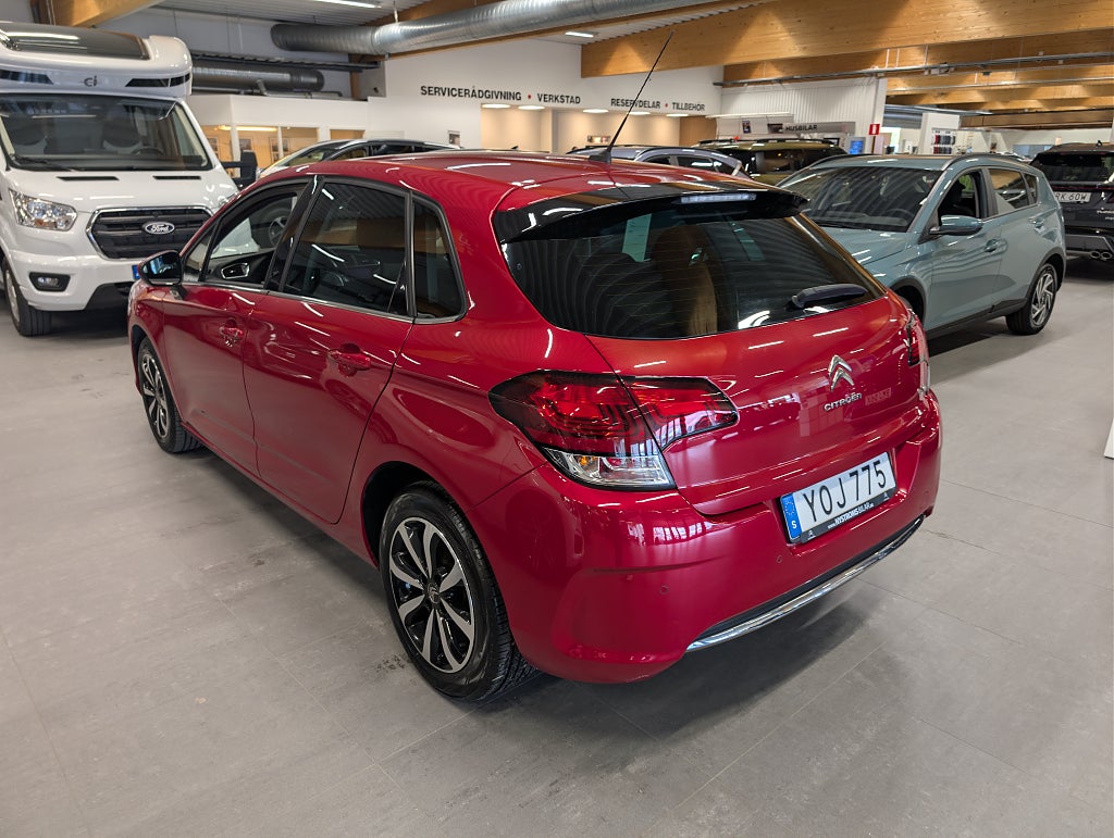 Citroën C4 1.2 e-THP EAT Automat/M-värmare thumbnail