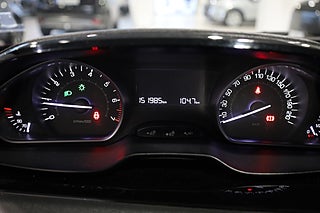 Halvkombi Peugeot 208 16 av 19