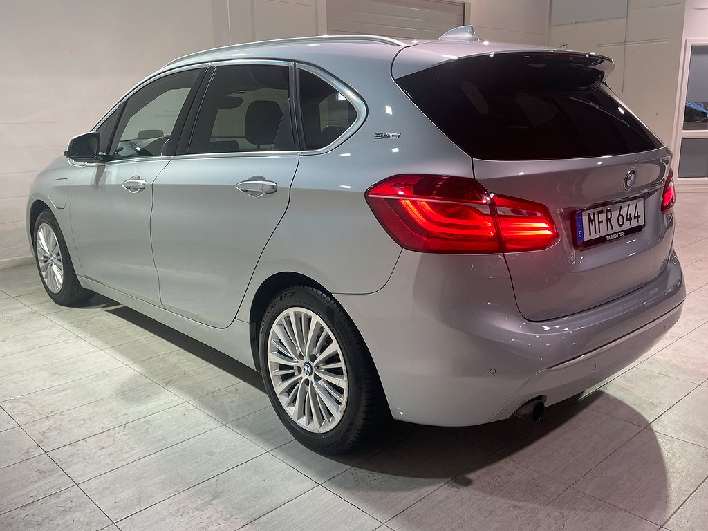 BMW 225xe Plug-in | Harman Kardon | M-Sport ratt| Panorama 2016