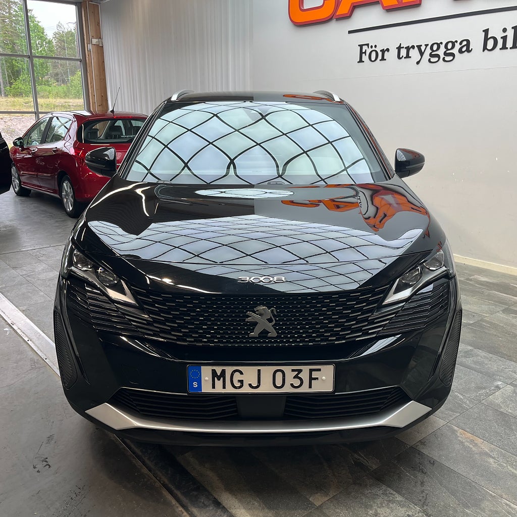 Peugeot 3008 1.2 PureTech 131hk GT Adaptiv Carplay Backkamera MOMS