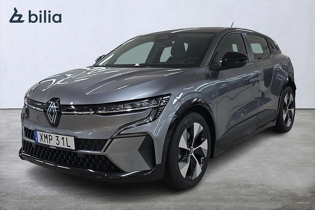 Renault Mégane E-TECH Equilibre 60kWh/220hk / KAMERA / APPLE CARP...