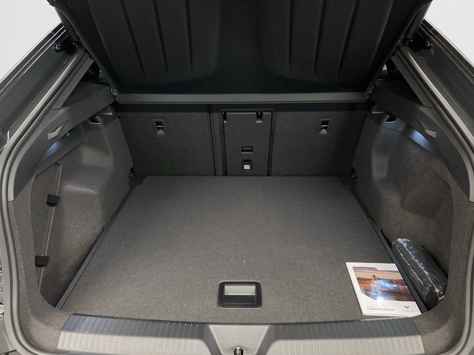 Cupra Tavascan 2025, bild 7/40