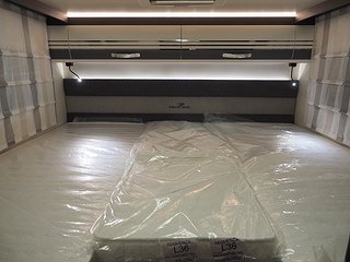 Husbil-halvintegrerad Roller Team 284 TL 26 av 29