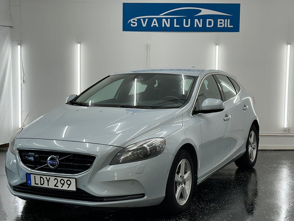 Volvo V40 D3 Geartronic Dragkrok, 150hk, Automat, Ny-serv