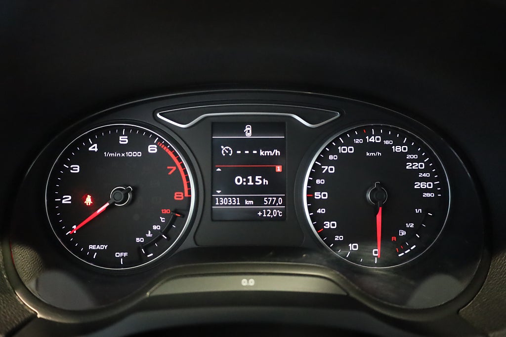 Audi A3 116hk Sportback 1.0 TFSI Comfort Drag PDC Blåtand 2017