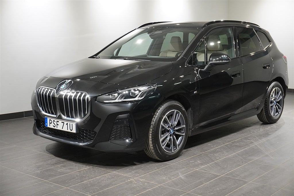 BMW 230e xDrive Active Tourer 3,95% ränta M Sport Drag PA Shadowline