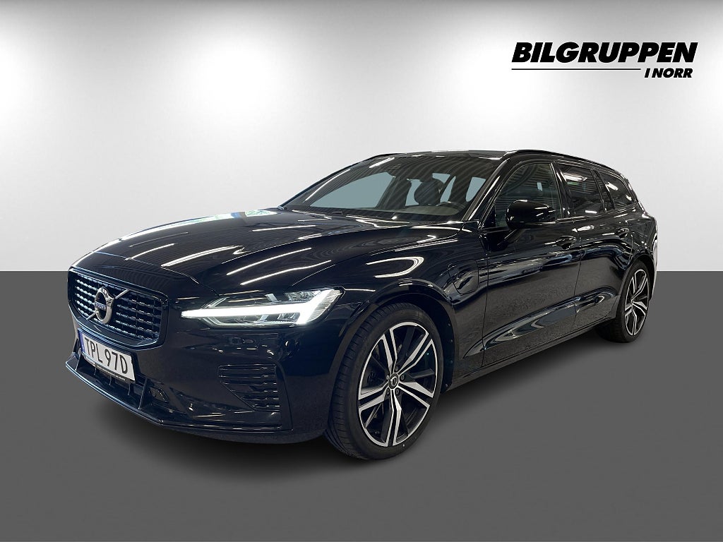 Volvo V60 Recharge T6 AWD R-Design (V-hjul, Drag, Värmare)