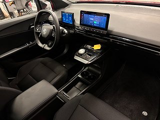 MG 4 Electric 51 kWh Värmare/MOMS/SoV-däck/35 mil räckvidd
