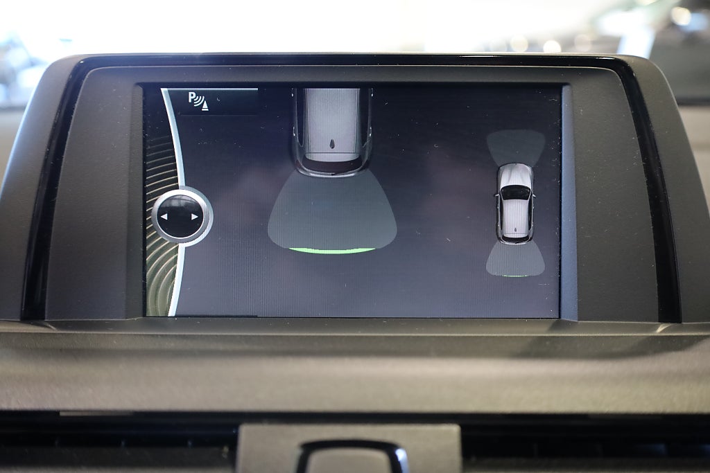 BMW 116i 5-dörrars M Sport Connected PDC Blåtand Rattvärme