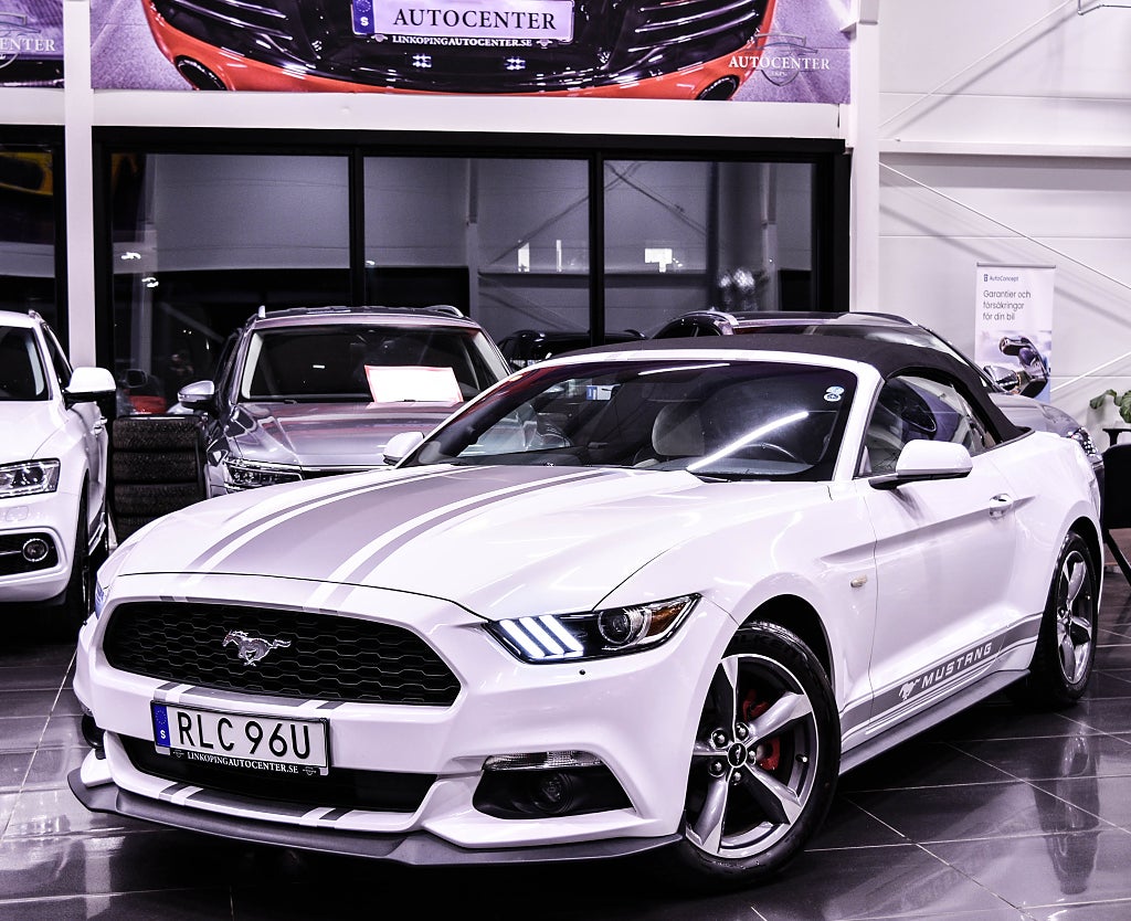 Ford Mustang V6 Convertible SelectShift|Bakkamera|F1 Paddlar