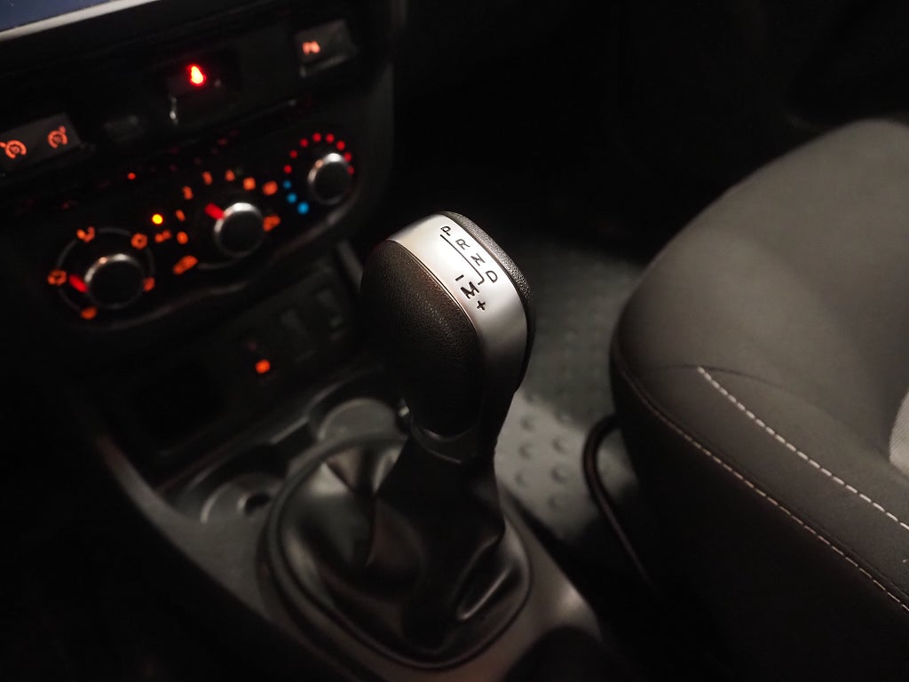 Dacia Duster 1.5 dCi Automat Black Shadow Kamera Navi PDC 2017