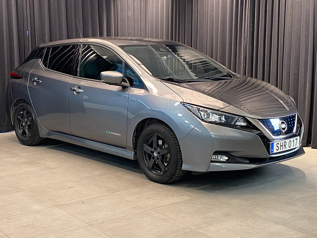 Nissan Leaf 40 kWh 150hk / BOSE / 360 kamera / Navigation