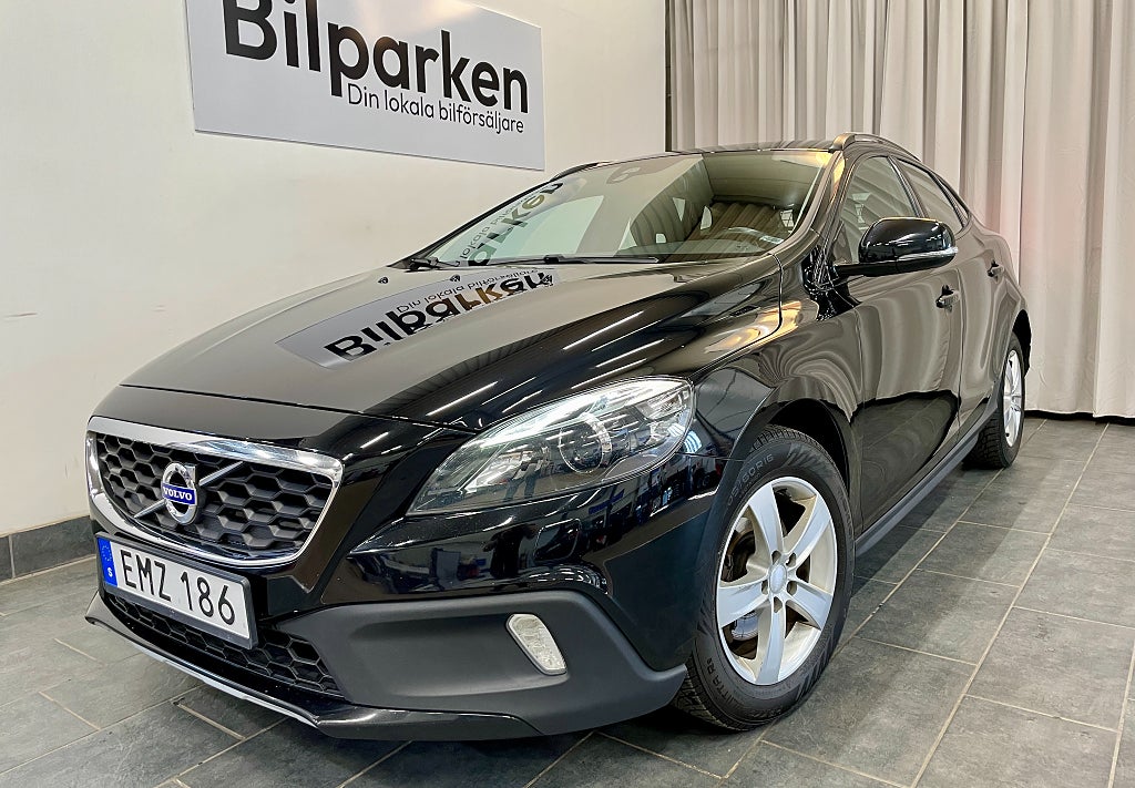 Volvo V40 Cross Country D2 Momentum Business Edition Pro Euro 5 116hk / VÄRMARE