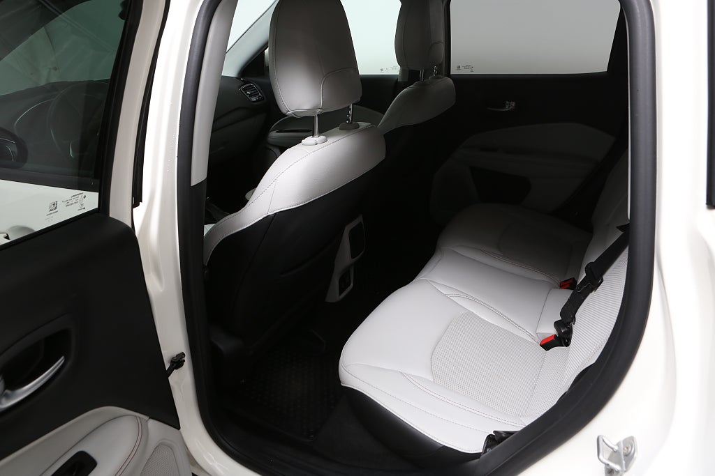 Jeep Compass 1,4 170hk Limited 4WD Aut Motorv 1års Garanti 2018