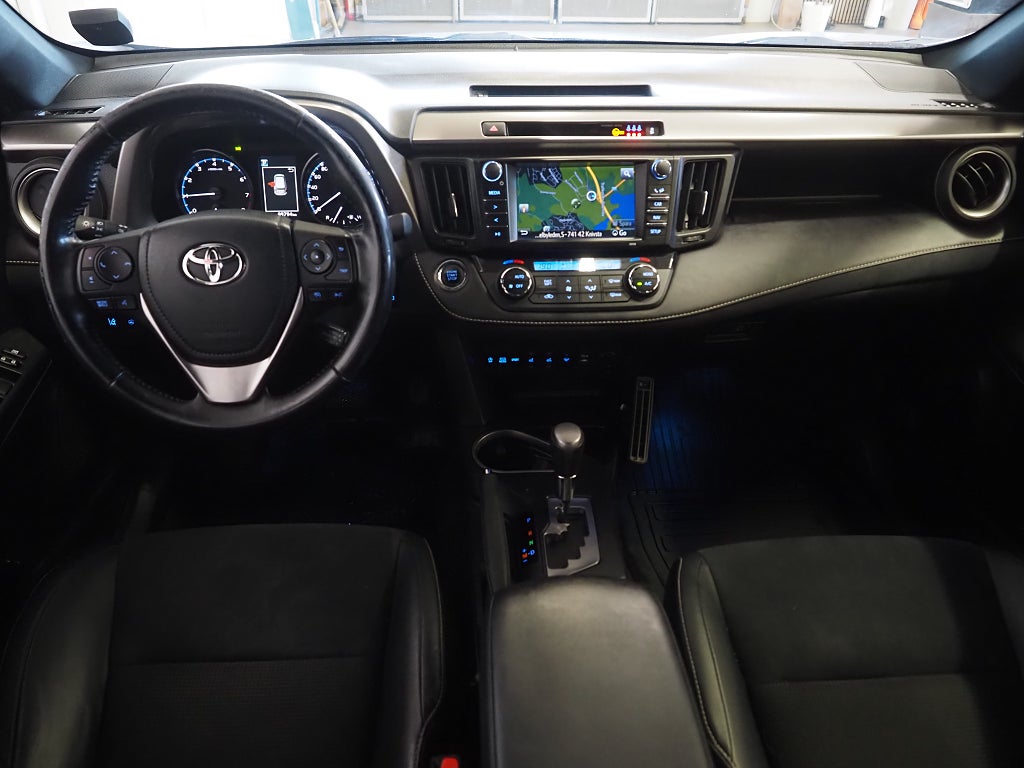 Toyota RAV4 2.0 Dual VVT-i AWD S X-Edition Drag Navi Kamera M-Värm 2018