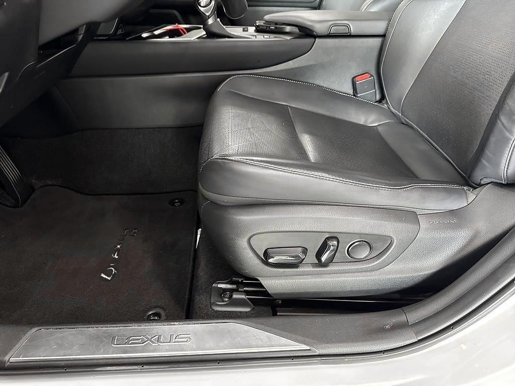 Lexus UX 2019 - miniatyr 14