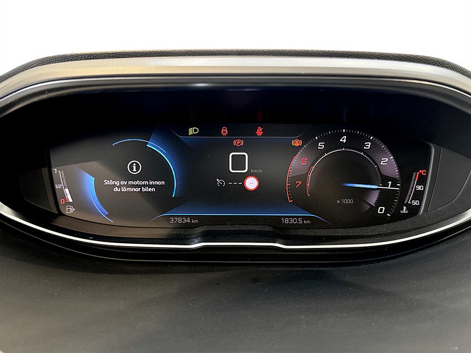 Bild på Peugeot 5008 Active Pack 1.2 PT 130hk 7-SITS B-KAMERA CARPLAY