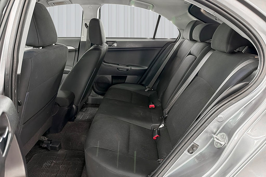 Mitsubishi Lancer 2014