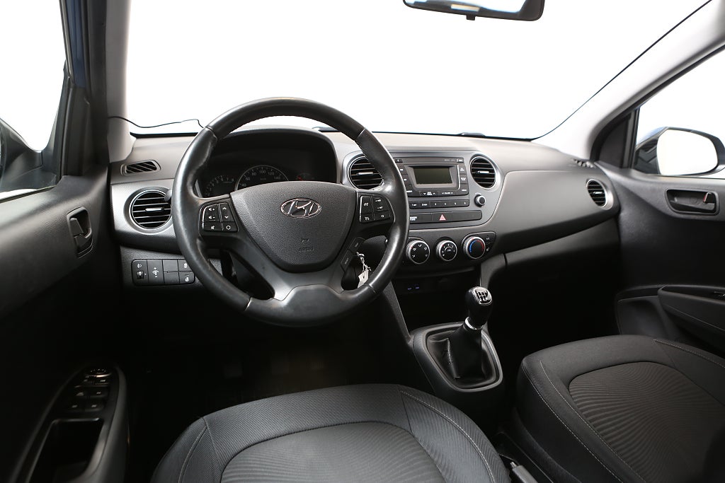 Hyundai i10 1,0 blue 67hk Comfort 5-D 2018