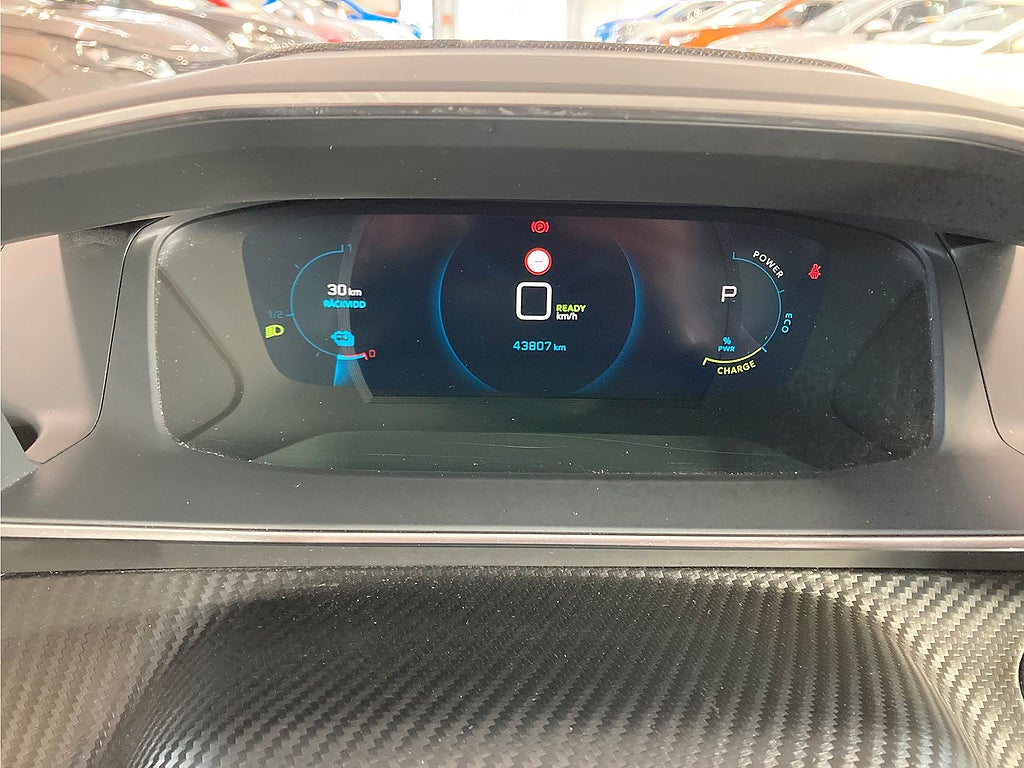 Bild på Peugeot E-2008 Allure Pack 50kWh 136hk Aut - B-KAMERA, CARPLAY